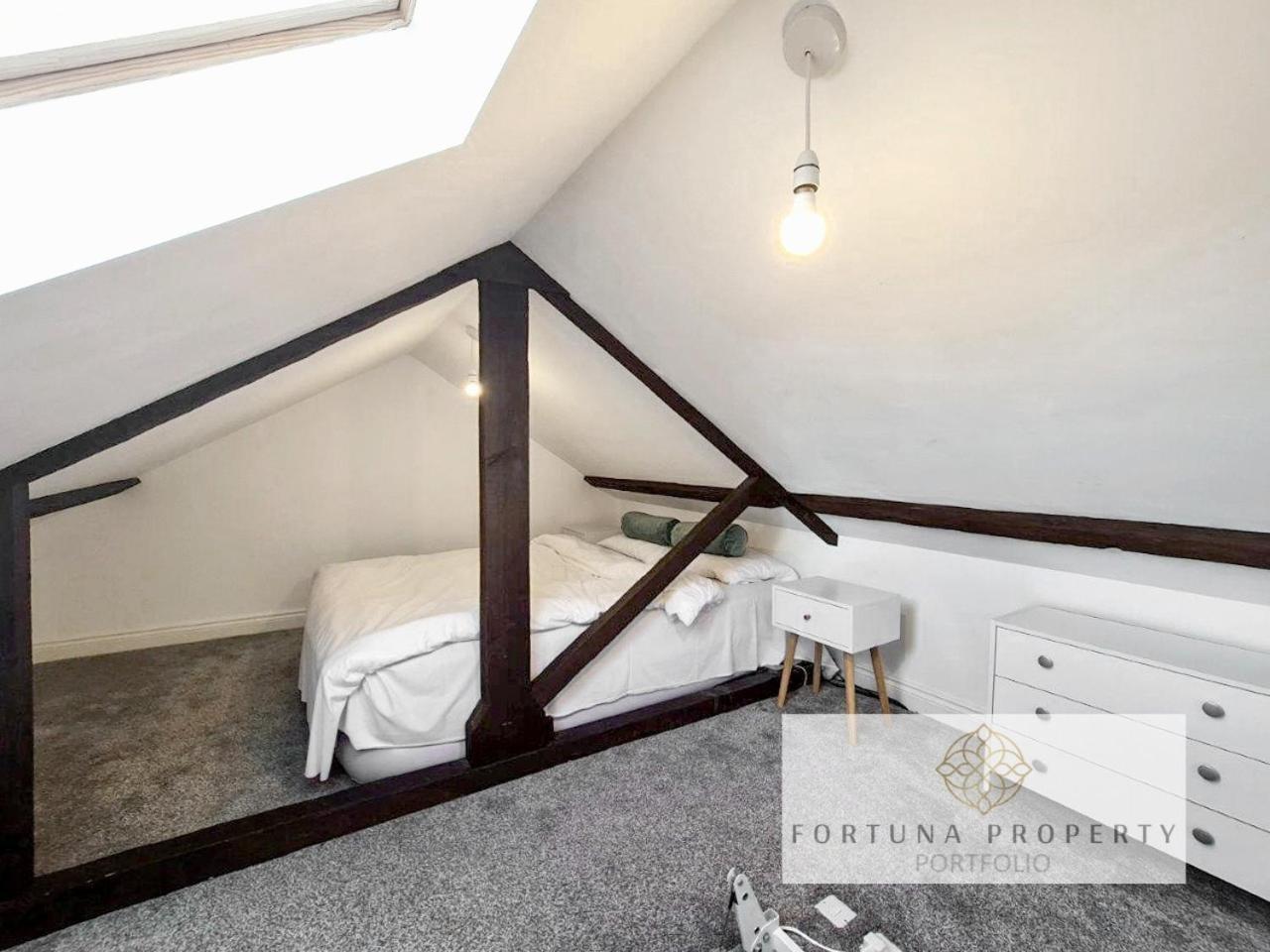 Apartment Margaret's Loft By Fortuna Cheltenham